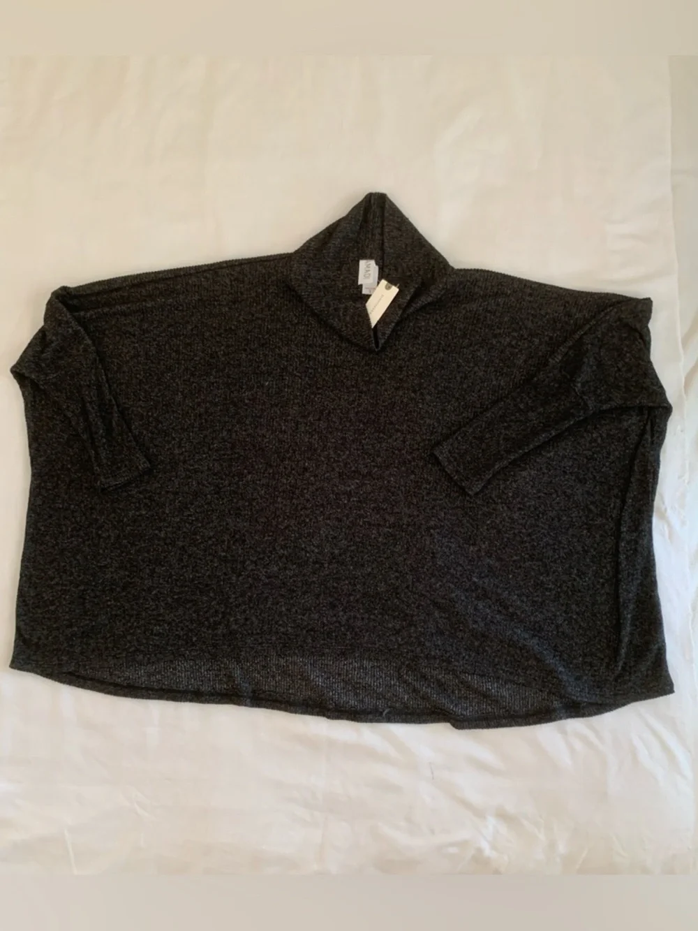 NWT AMADI Brushed Hacci Oversized Cowl Neck Poncho Sweater - Gray - Small - Picture 4 of 10